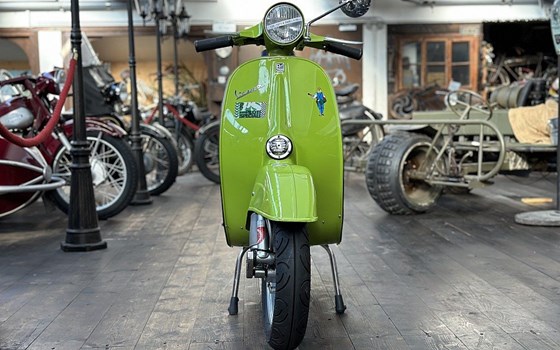 Gebrauchtmotorrad Vespa SS - Bild 2 Gebrauchtmotorrad Vespa SS - Bild 2