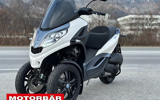 Neufahrzeug Piaggio MP3 300 - Bild 2 Neufahrzeug Piaggio MP3 300 - Bild 2