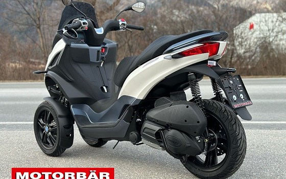 Neufahrzeug Piaggio MP3 300 - Bild 3 Neufahrzeug Piaggio MP3 300 - Bild 3