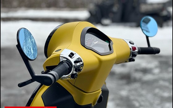 Neufahrzeug Vespa GTS 300 hpe Super Sport - Bild 10