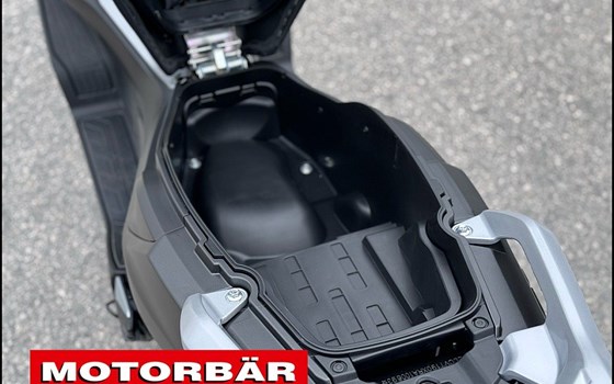 Neufahrzeug Voge SR1 125 ABS TCS - Bild 8