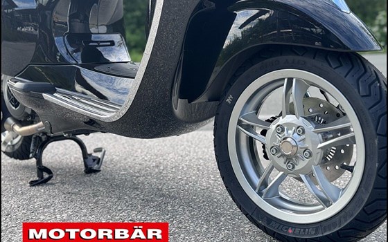 Neufahrzeug Vespa Primavera 50 2T - Bild 8 Neufahrzeug Vespa Primavera 50 2T - Bild 8