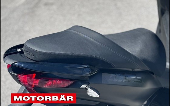 Neufahrzeug Piaggio MP3 300 HPE - Bild 5 Neufahrzeug Piaggio MP3 300 HPE - Bild 5
