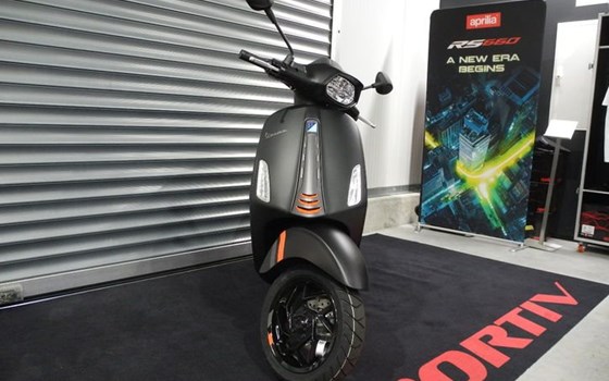 Neufahrzeug Vespa Sprint - Bild 5