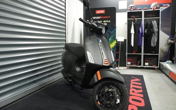 Neufahrzeug Vespa Sprint - Bild 6