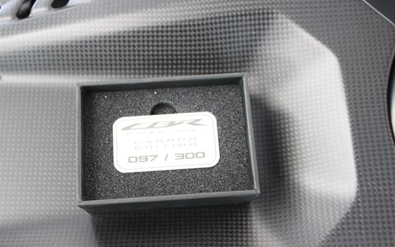 Neufahrzeug Honda CBR1000RR-R Fireblade SP Carbon Edition - Bild 3