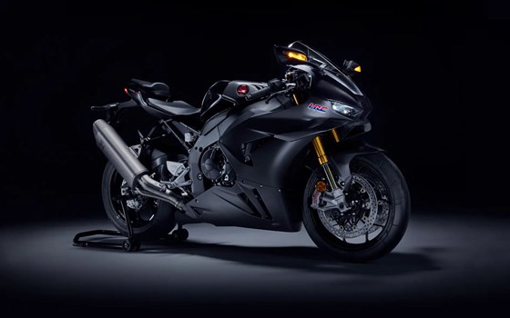 Neufahrzeug Honda CBR1000RR-R Fireblade SP Carbon Edition - Bild 2 Neufahrzeug Honda CBR1000RR-R Fireblade SP Carbon Edition - Bild 2