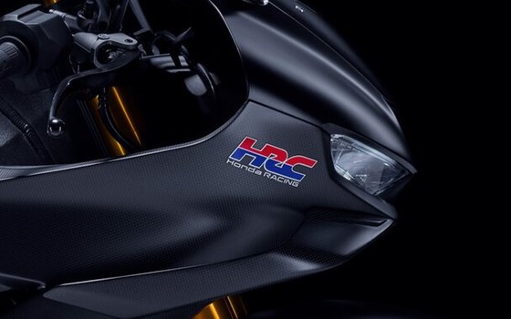 Neufahrzeug Honda CBR1000RR-R Fireblade SP Carbon Edition - Bild 6 Neufahrzeug Honda CBR1000RR-R Fireblade SP Carbon Edition - Bild 6