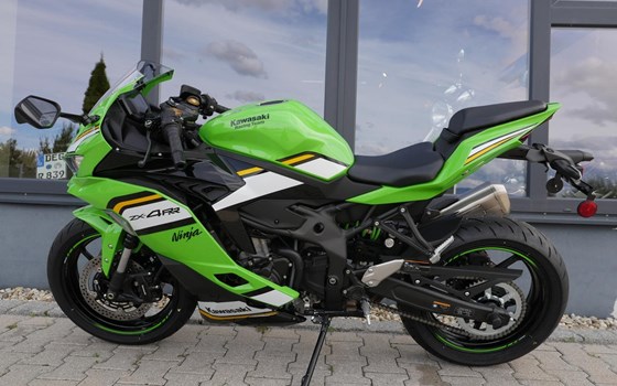 Neufahrzeug Kawasaki Ninja ZX-4RR - Bild 2