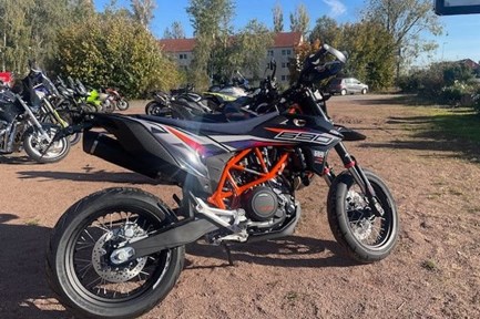 KTM 690 SMC R