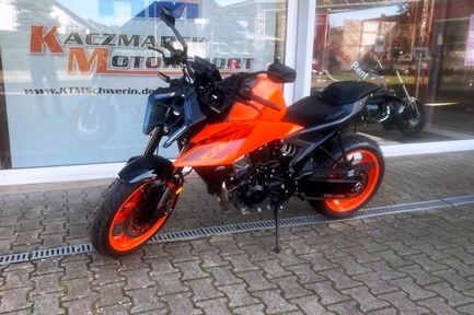 KTM 990 Duke