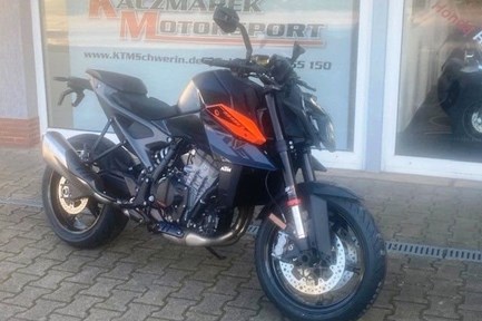 KTM 990 Duke