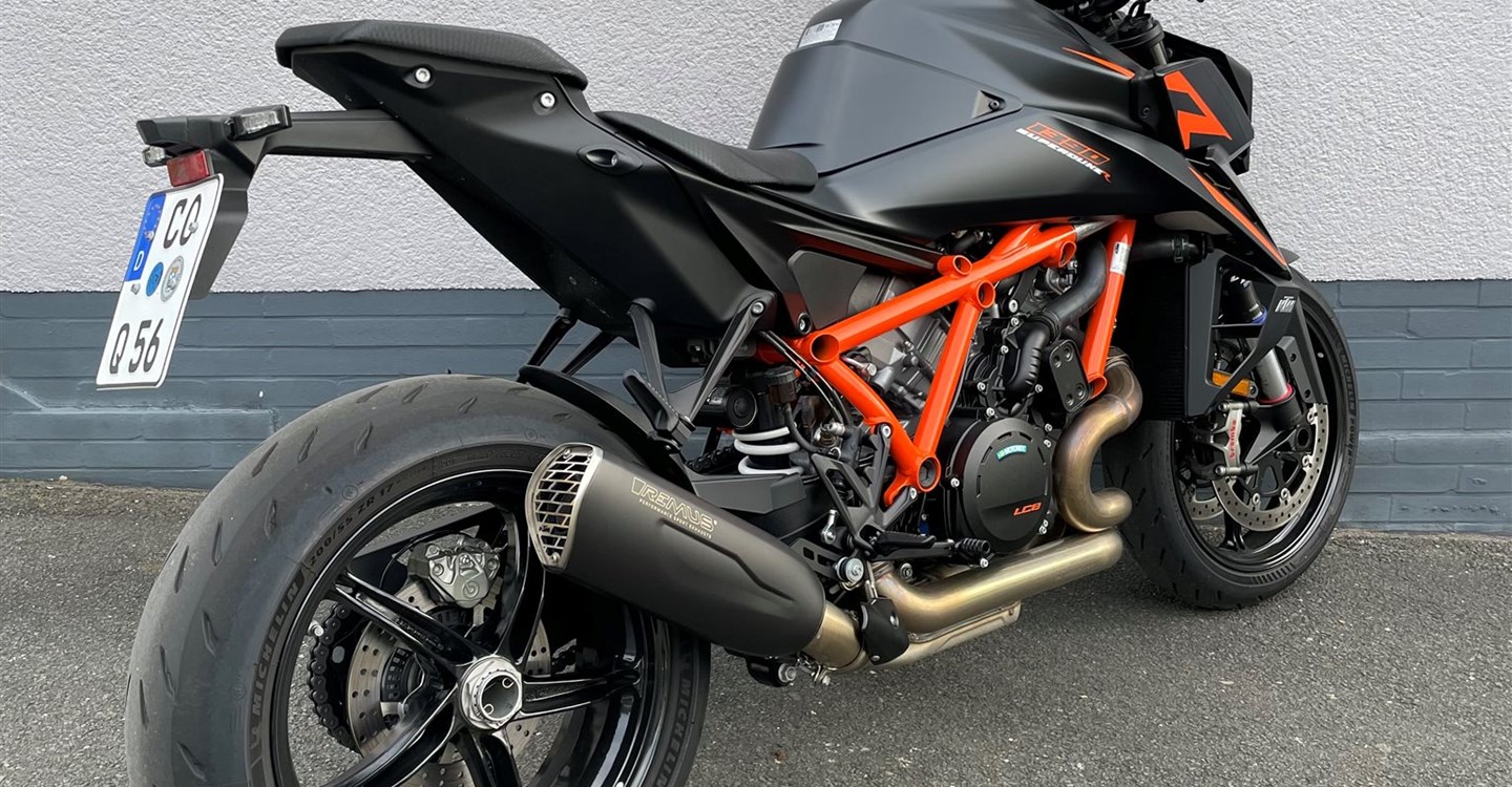 Angebot KTM 1390 Super Duke R EVO