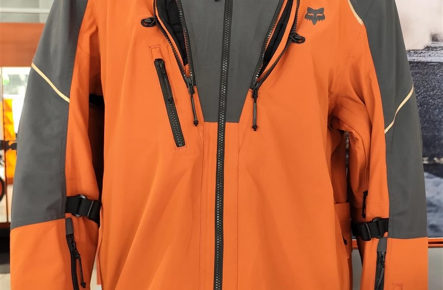 Angebot KTM 890 Adventure Bild 8: Angebot KTM 890 Adventure