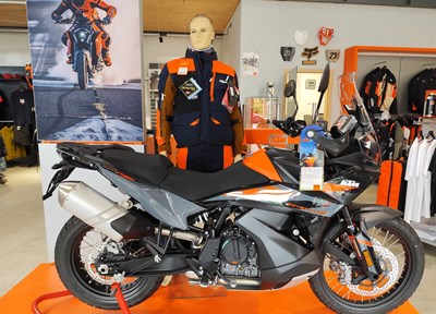 NEUFAHRZEUG KTM 890 Adventure