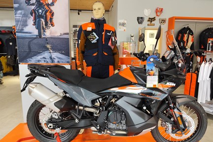 KTM 890 Adventure