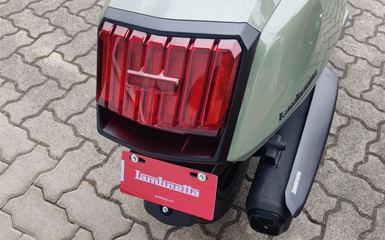 Neufahrzeug Lambretta X300 - Bild 16