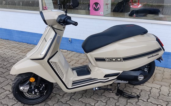Neufahrzeug Lambretta X300 - Bild 20