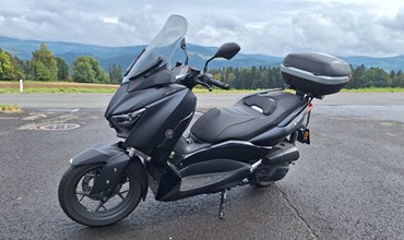 Yamaha XMAX 125 IRON MAX