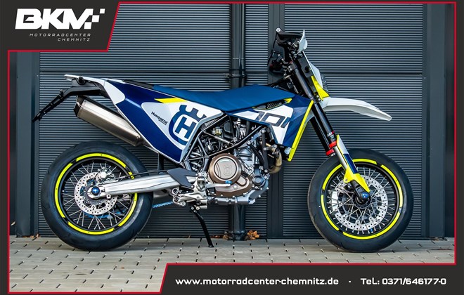 Husqvarna 701 Supermoto