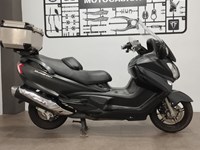 Suzuki Burgman 650