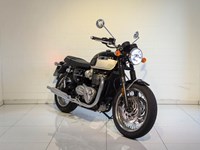 Gebrauchtmotorrad Triumph Bonneville T120 