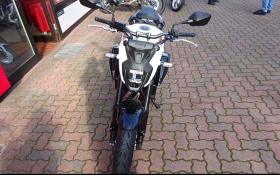 Neufahrzeug Honda CB500 Hornet - Bild 4