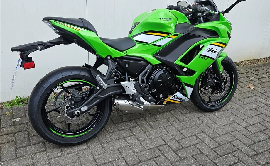 Angebot Kawasaki Ninja 650 Bild 2: Angebot Kawasaki Ninja 650