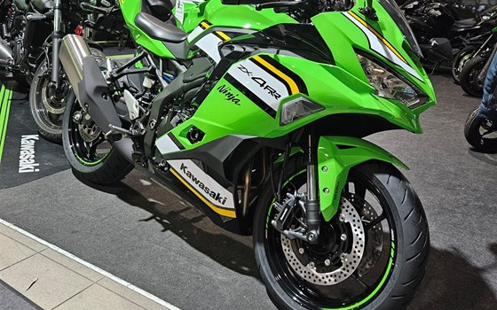 Neufahrzeug Kawasaki Ninja ZX-4RR - Bild 2