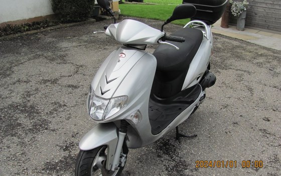 Gebrauchtmotorrad Kymco Vitality 50 - Bild 2 Gebrauchtmotorrad Kymco Vitality 50 - Bild 2