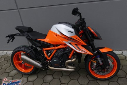 KTM 1290 Super Duke R