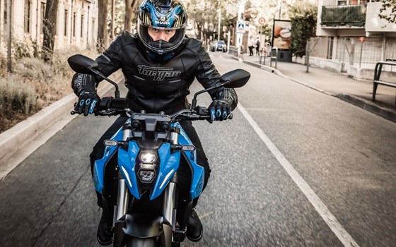 Neufahrzeug Suzuki GSX-8S - Bild 3