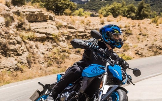 Neufahrzeug Suzuki GSX-8S - Bild 4