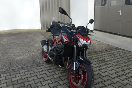 Kawasaki Z900