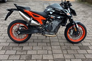 Angebot KTM 890 Duke GP