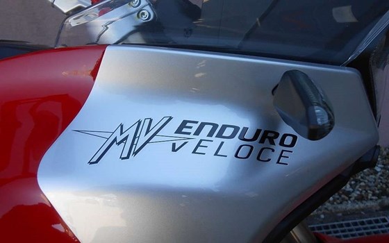 Neufahrzeug MV Agusta Enduro Veloce - Bild 6 Neufahrzeug MV Agusta Enduro Veloce - Bild 6