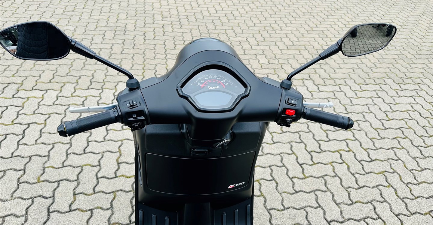 Angebot Vespa GTS 300 Super Sport