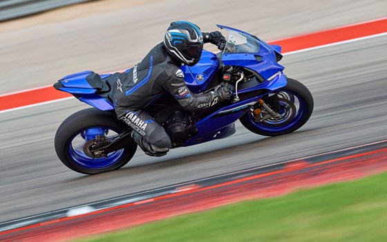 Neufahrzeug Yamaha R9 - Bild 4