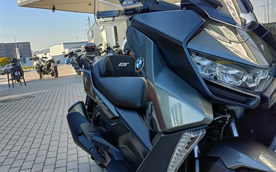 Gebrauchtmotorrad BMW C 400 GT - Bild 3 Gebrauchtmotorrad BMW C 400 GT - Bild 3
