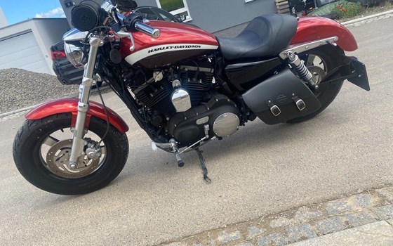 Gebrauchtmotorrad Harley-Davidson Sportster XL 1200C Custom - Bild 1