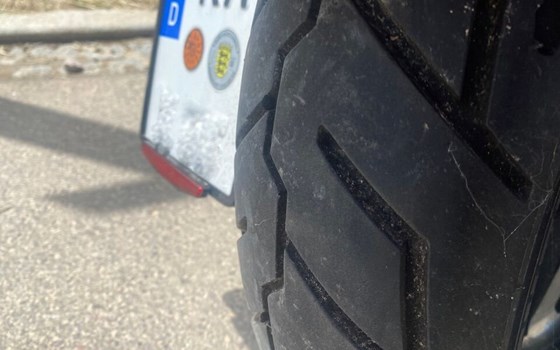 Gebrauchtmotorrad Harley-Davidson Sportster XL 1200C Custom - Bild 11