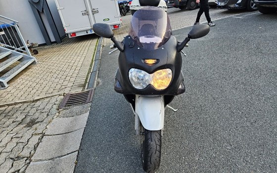 Gebrauchtmotorrad Suzuki GSX 750 F - Bild 2