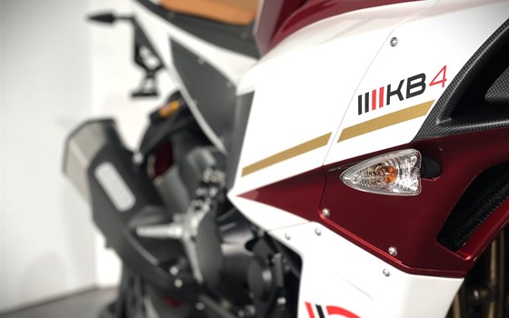 Gebrauchtmotorrad Bimota KB 4 - Bild 8 Gebrauchtmotorrad Bimota KB 4 - Bild 8