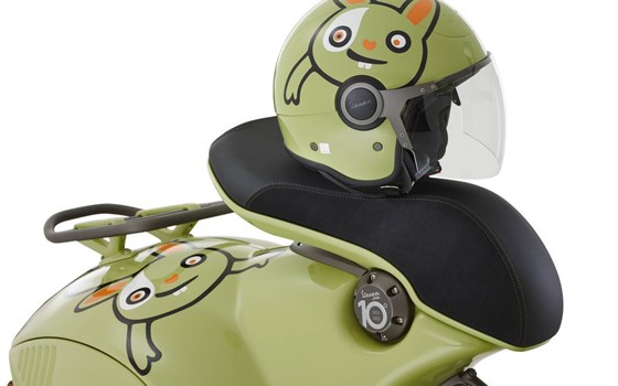 Neufahrzeug Vespa 946 10° Anniversario - Bild 5