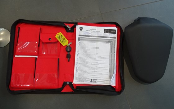 Gebrauchtmotorrad Ducati Monster + - Bild 14 Gebrauchtmotorrad Ducati Monster + - Bild 14