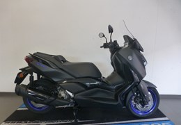 Neumotorrad Yamaha XMAX 300