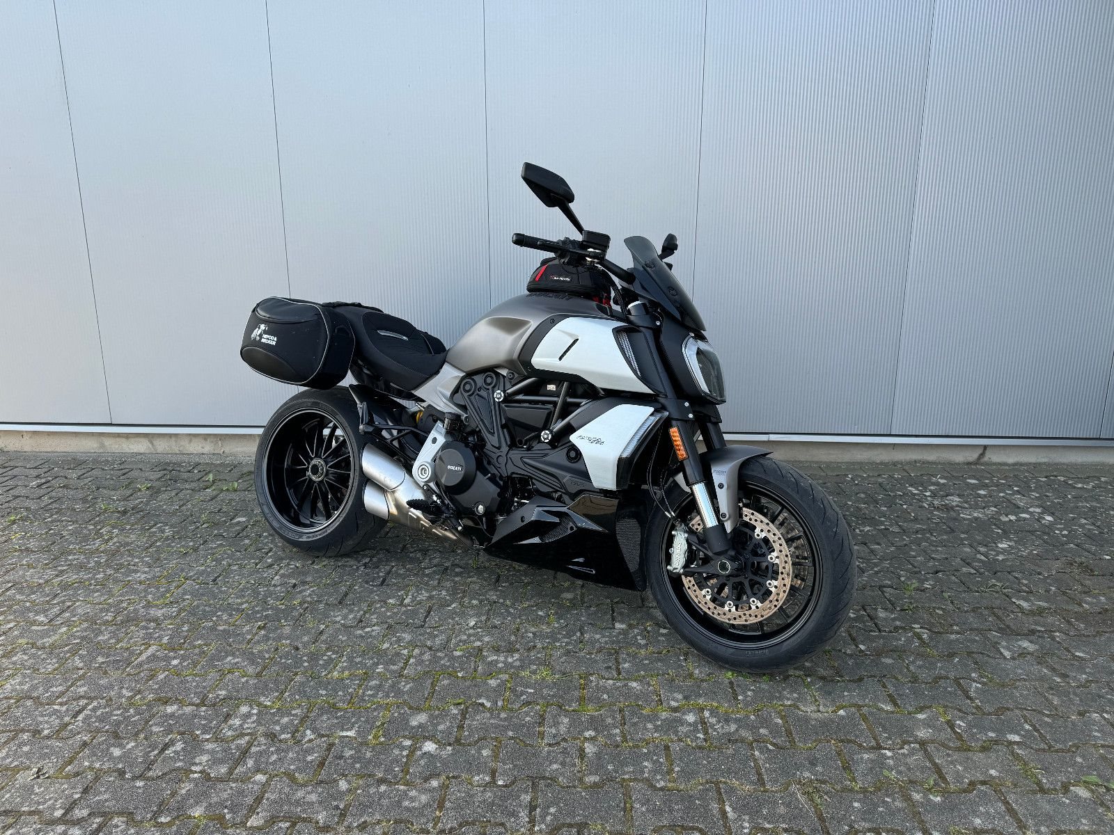 Gebrauchte