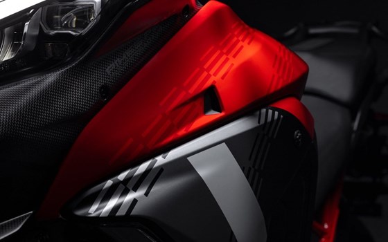 Neufahrzeug Ducati Multistrada V4 Pikes Peak - Bild 2