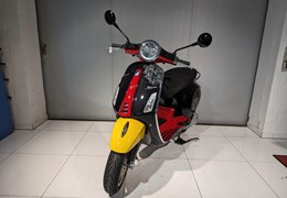 Neumotorrad Vespa Primavera 50 Disney Mickey Mouse Edition