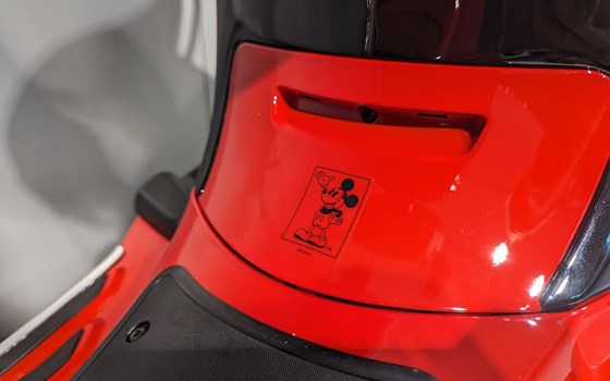 Neufahrzeug Vespa Primavera 50 Disney Mickey Mouse Edition - Bild 5